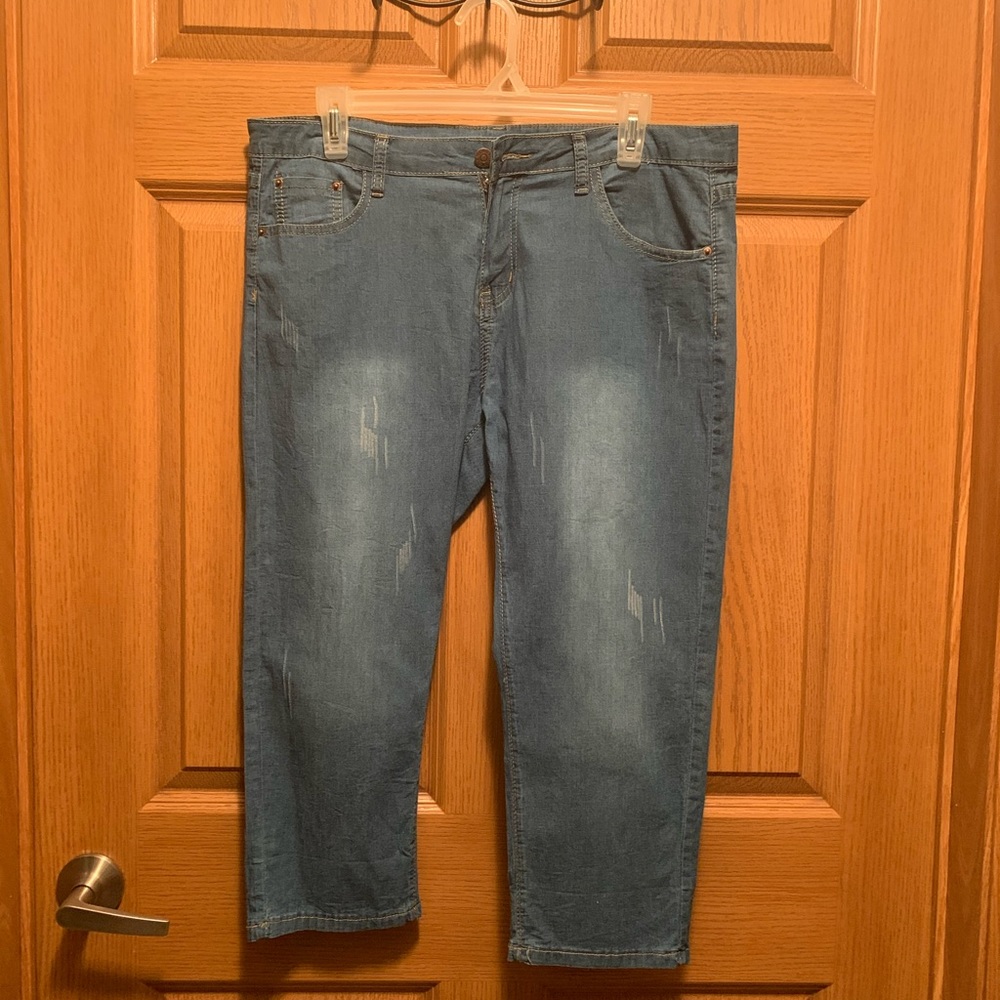 Capris